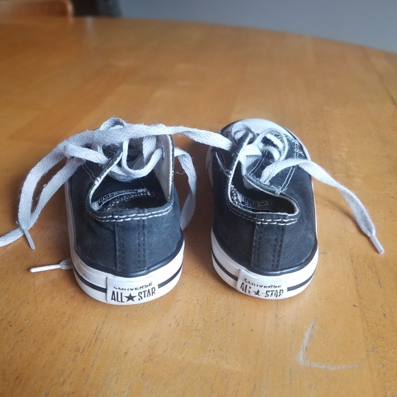 Converse - Picture 2 of 4